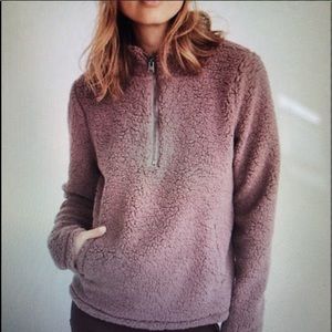 Abercrombie and Fitch quarter-zip sherpa fleece